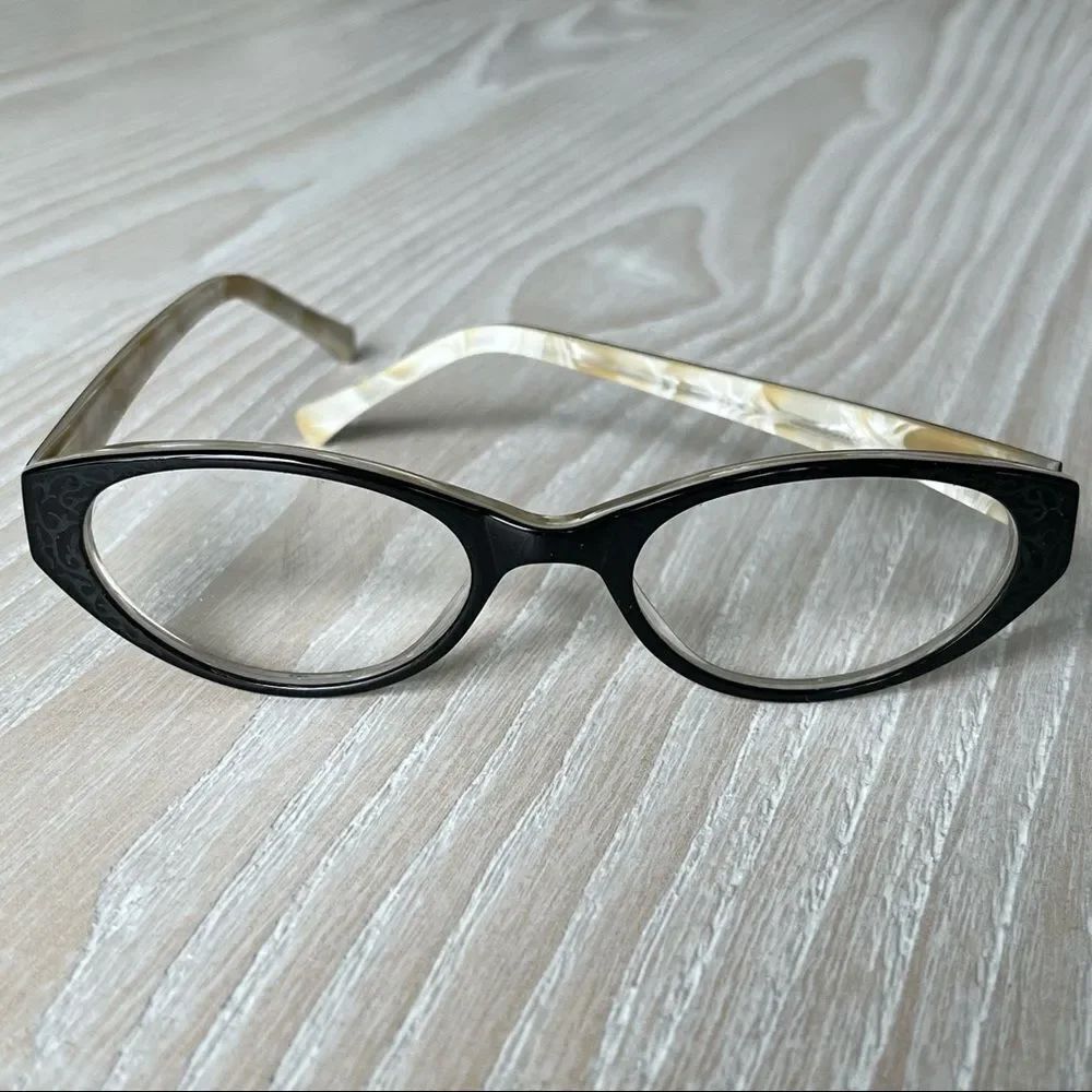 Judith Leiber glasses eyeglasses